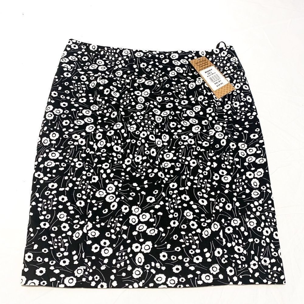 NWT Romy Swedy Pencil Skirt 